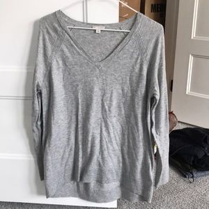 Gap v-neck sweater